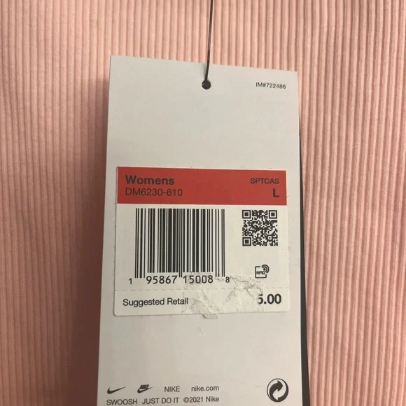 Nike Women Athletic Dress. NWT. - Picture 3 of 3